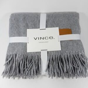 VINCE MERINO WOOL THROW BLANKET HEATHER GRAY NWT
